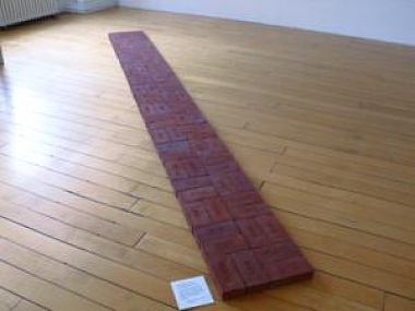 Finlay, Ian Hamilton|A shaded Path, 1987/89|Mit David Ballantyne| 76 Steine| 43 x 406 cm