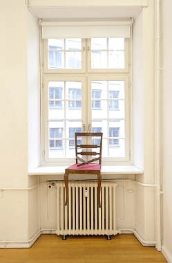 Guido Nussbaum | Sitzender Stuhl | 94 x 46 x 44 cm | Unique piece